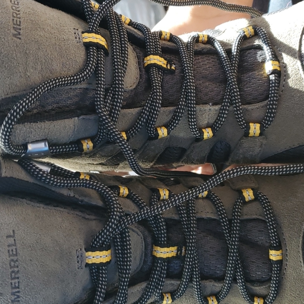 Women's merrell boots